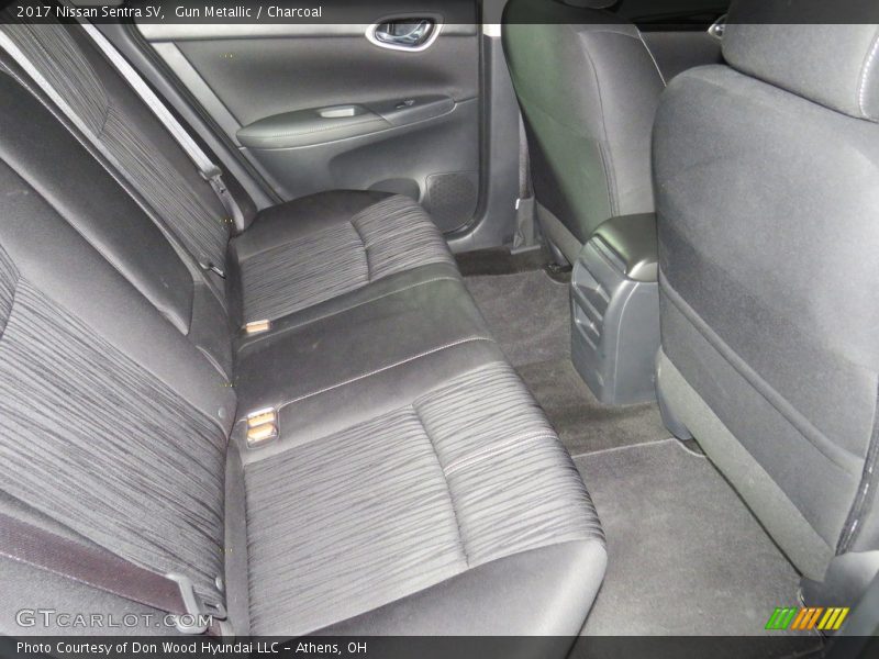 Gun Metallic / Charcoal 2017 Nissan Sentra SV