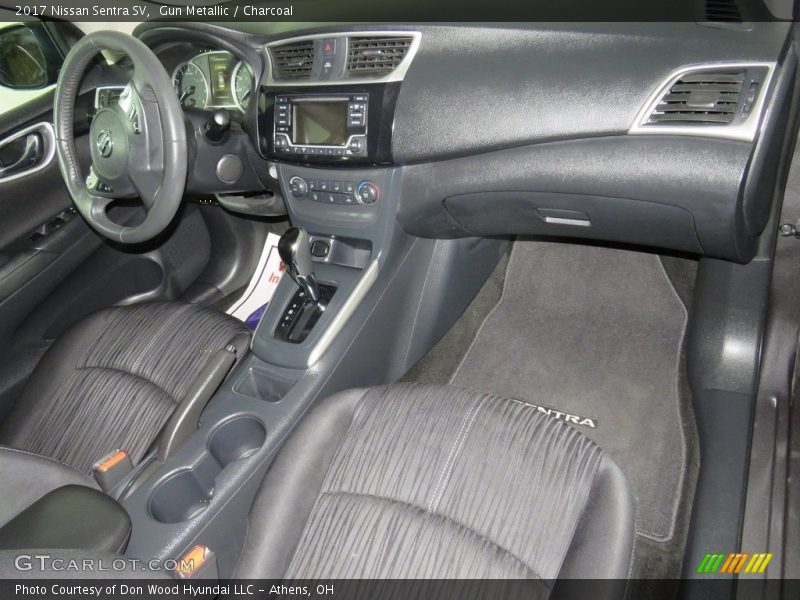 Gun Metallic / Charcoal 2017 Nissan Sentra SV