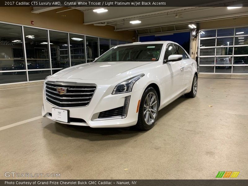 Crystal White Tricoat / Light Platinum w/Jet Black Accents 2017 Cadillac CTS Luxury AWD