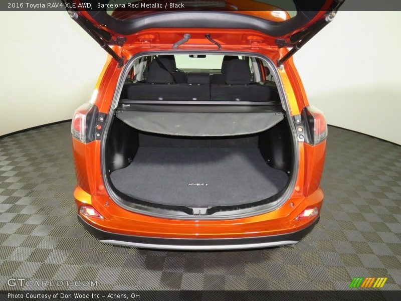 Barcelona Red Metallic / Black 2016 Toyota RAV4 XLE AWD