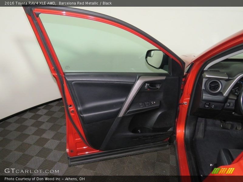 Barcelona Red Metallic / Black 2016 Toyota RAV4 XLE AWD