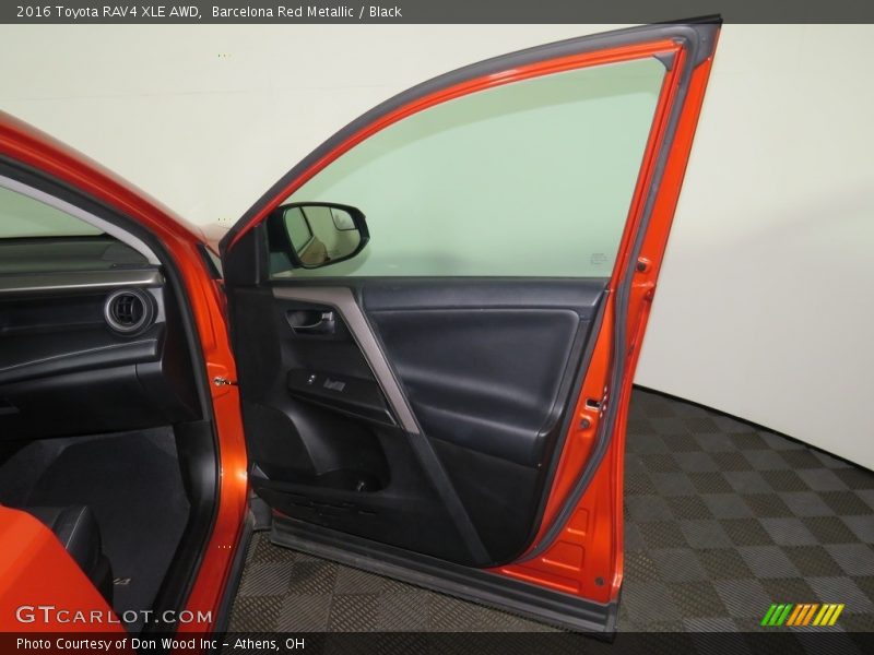 Barcelona Red Metallic / Black 2016 Toyota RAV4 XLE AWD