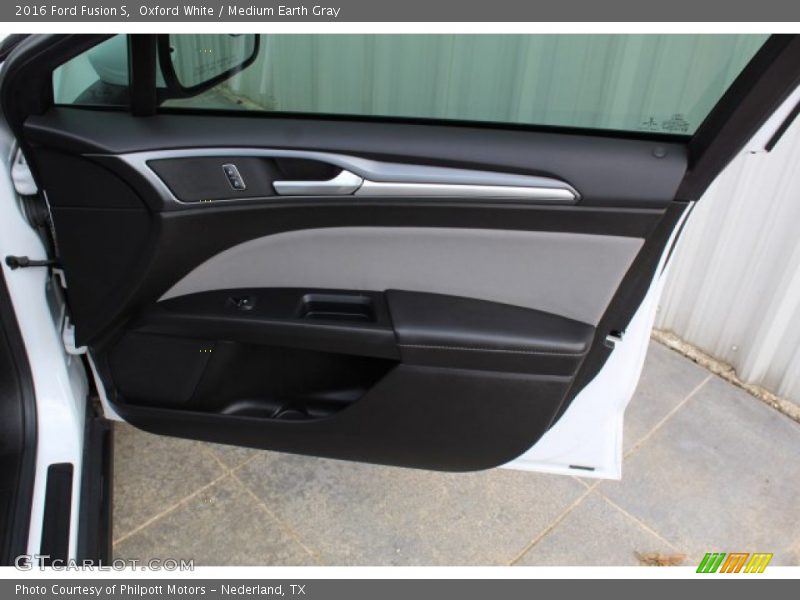 Oxford White / Medium Earth Gray 2016 Ford Fusion S