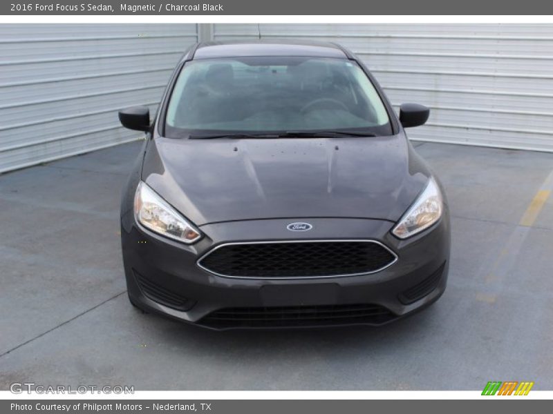 Magnetic / Charcoal Black 2016 Ford Focus S Sedan