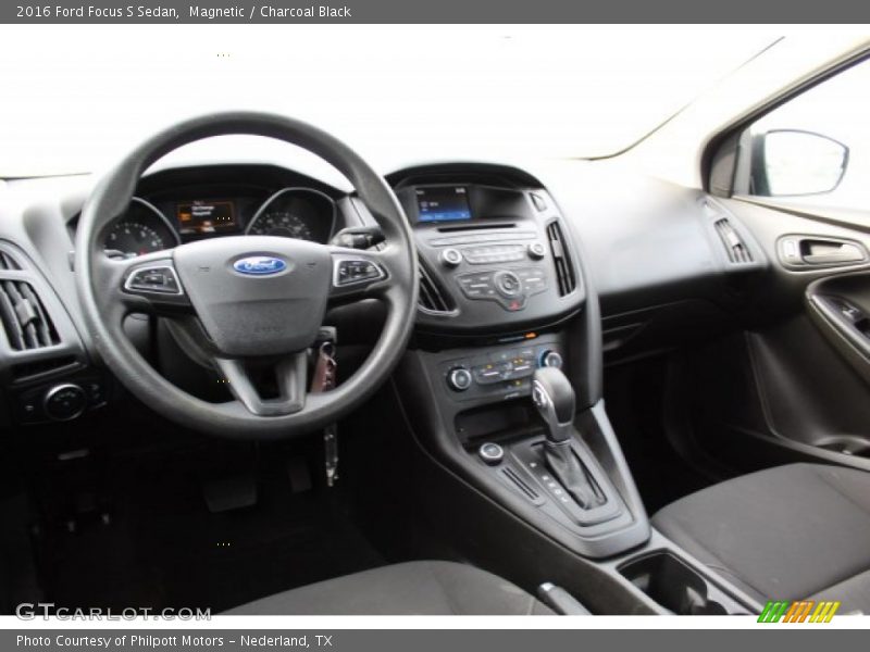 Magnetic / Charcoal Black 2016 Ford Focus S Sedan