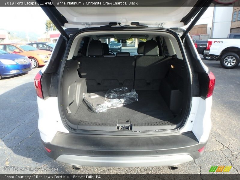 White Platinum / Chromite Gray/Charcoal Black 2019 Ford Escape SEL 4WD