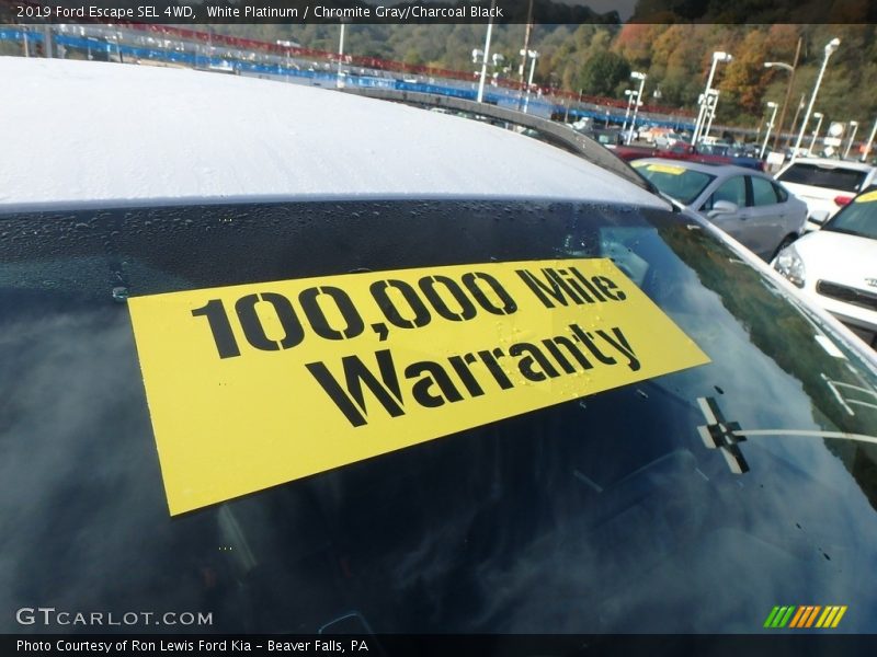 White Platinum / Chromite Gray/Charcoal Black 2019 Ford Escape SEL 4WD