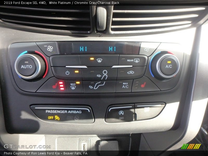 White Platinum / Chromite Gray/Charcoal Black 2019 Ford Escape SEL 4WD