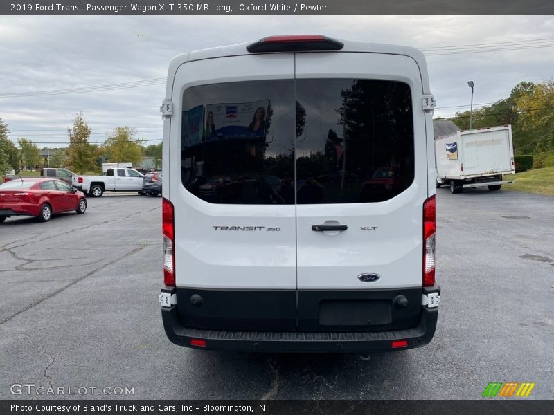 Oxford White / Pewter 2019 Ford Transit Passenger Wagon XLT 350 MR Long