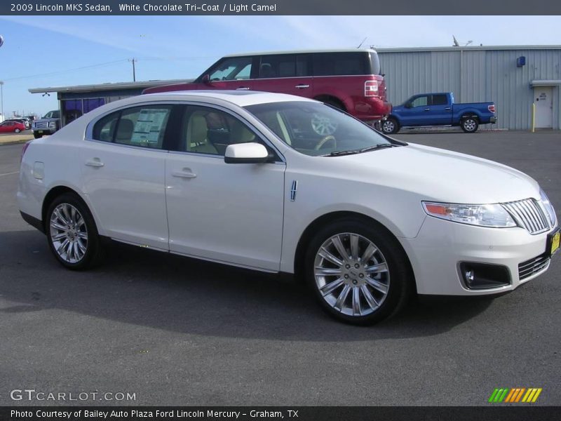 White Chocolate Tri-Coat / Light Camel 2009 Lincoln MKS Sedan