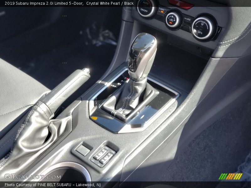 Crystal White Pearl / Black 2019 Subaru Impreza 2.0i Limited 5-Door