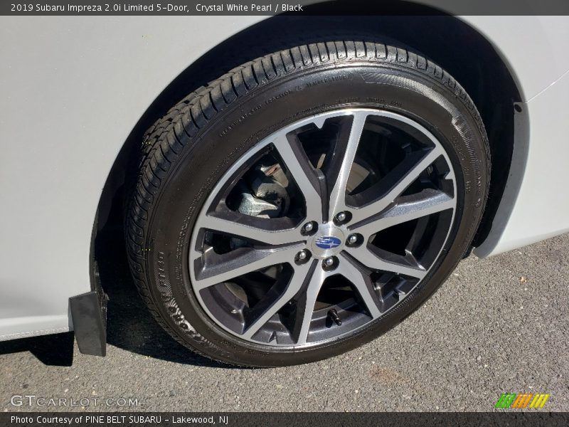 Crystal White Pearl / Black 2019 Subaru Impreza 2.0i Limited 5-Door