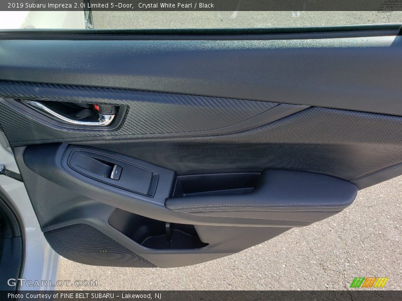 Crystal White Pearl / Black 2019 Subaru Impreza 2.0i Limited 5-Door
