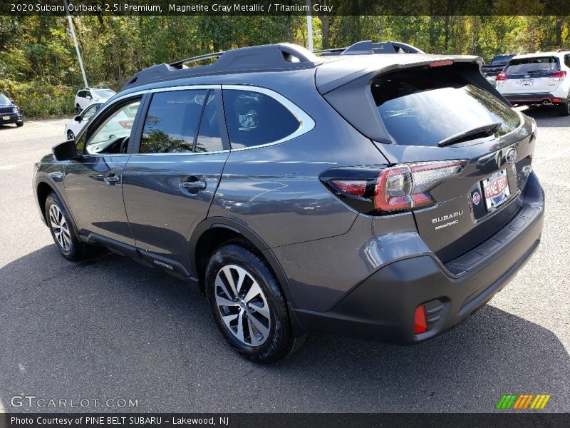 Magnetite Gray Metallic / Titanium Gray 2020 Subaru Outback 2.5i Premium