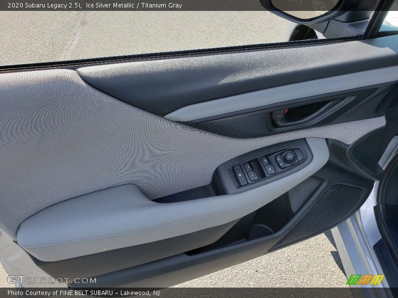 Ice Silver Metallic / Titanium Gray 2020 Subaru Legacy 2.5i