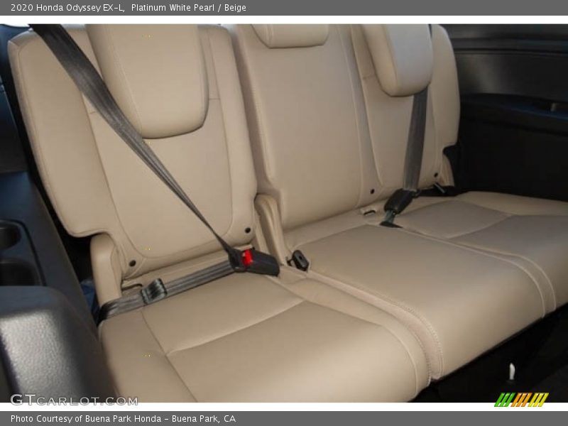 Platinum White Pearl / Beige 2020 Honda Odyssey EX-L