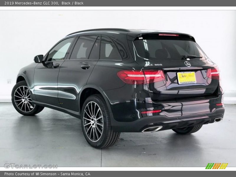 Black / Black 2019 Mercedes-Benz GLC 300