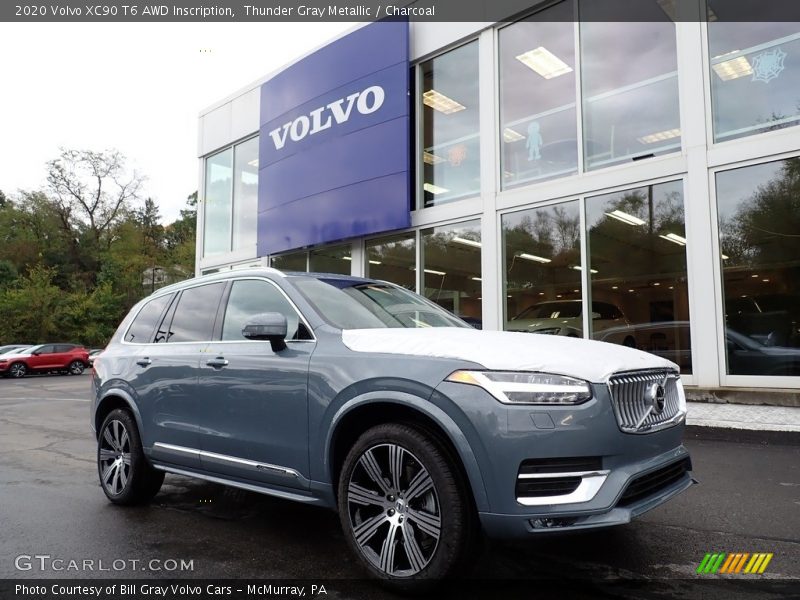 Front 3/4 View of 2020 XC90 T6 AWD Inscription