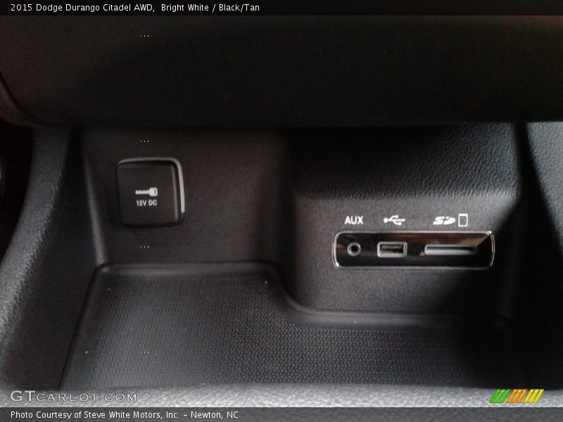 Bright White / Black/Tan 2015 Dodge Durango Citadel AWD