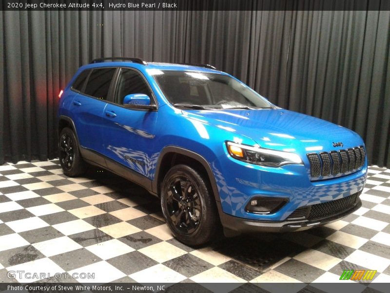 Hydro Blue Pearl / Black 2020 Jeep Cherokee Altitude 4x4