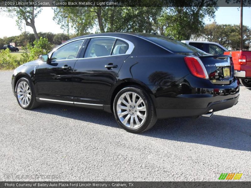 Tuxedo Black Metallic / Light Camel 2009 Lincoln MKS Sedan