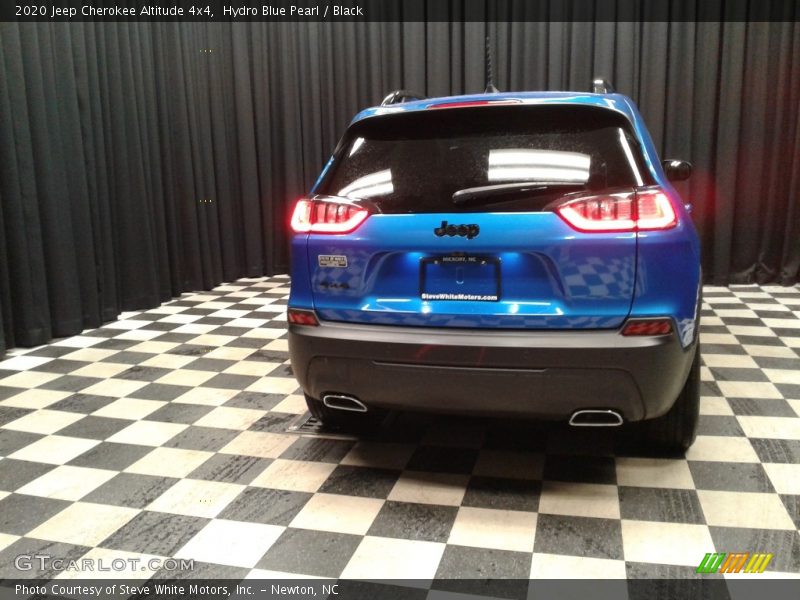 Hydro Blue Pearl / Black 2020 Jeep Cherokee Altitude 4x4