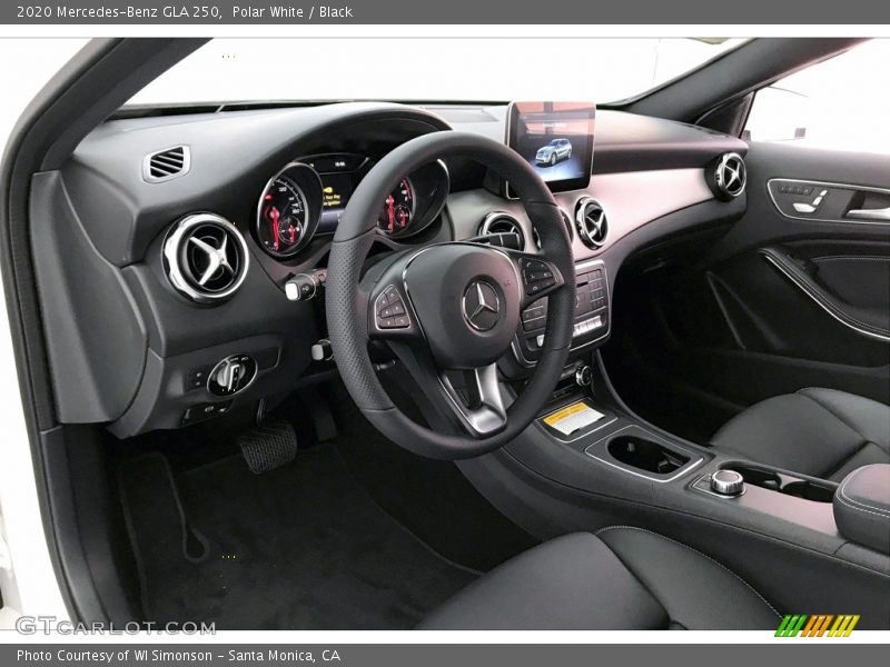 Polar White / Black 2020 Mercedes-Benz GLA 250