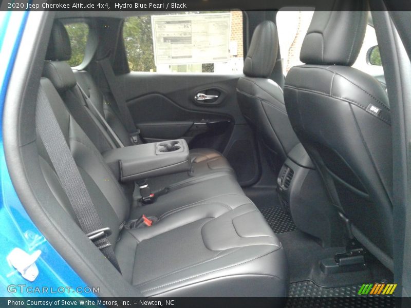 Hydro Blue Pearl / Black 2020 Jeep Cherokee Altitude 4x4
