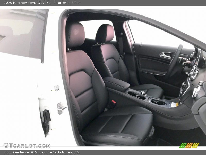 Polar White / Black 2020 Mercedes-Benz GLA 250