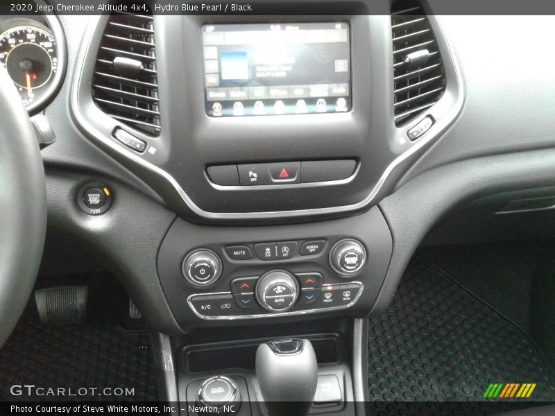 Hydro Blue Pearl / Black 2020 Jeep Cherokee Altitude 4x4