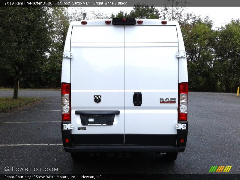 Bright White / Black 2019 Ram ProMaster 3500 High Roof Cargo Van