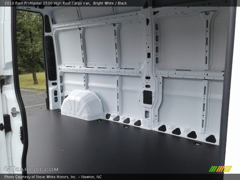 Bright White / Black 2019 Ram ProMaster 3500 High Roof Cargo Van