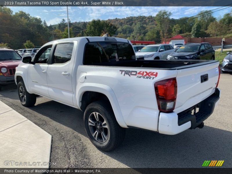 Super White / Black 2019 Toyota Tacoma TRD Sport Double Cab 4x4