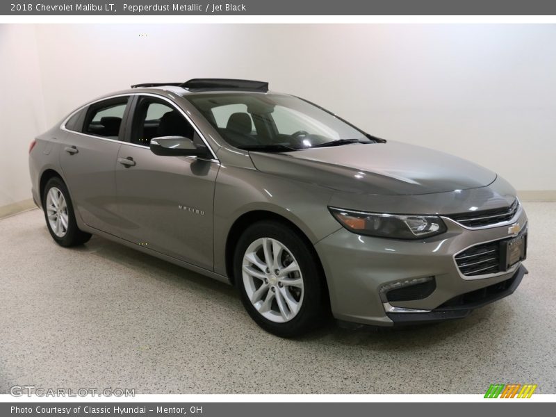 Pepperdust Metallic / Jet Black 2018 Chevrolet Malibu LT
