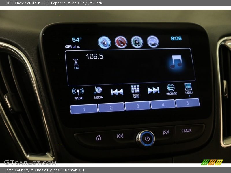 Pepperdust Metallic / Jet Black 2018 Chevrolet Malibu LT