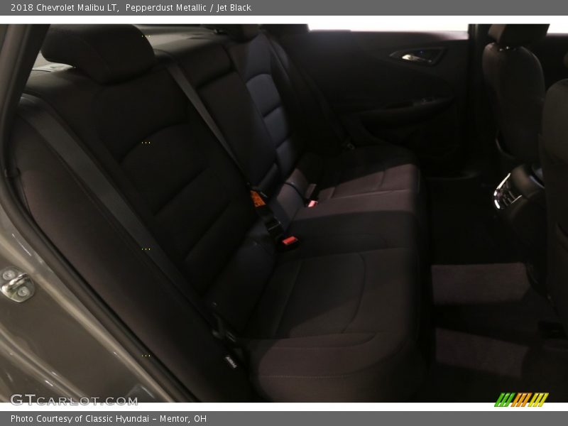 Pepperdust Metallic / Jet Black 2018 Chevrolet Malibu LT