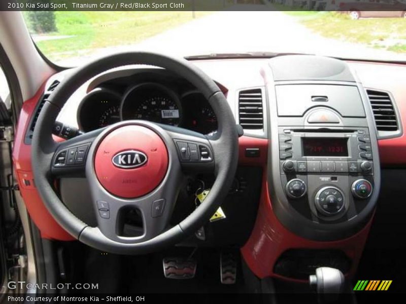 Titanium Gray / Red/Black Sport Cloth 2010 Kia Soul Sport