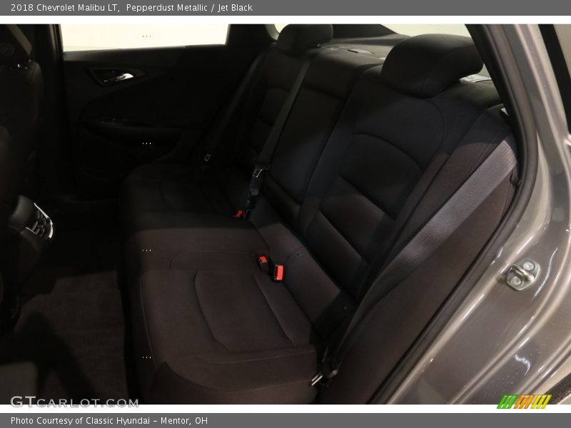 Pepperdust Metallic / Jet Black 2018 Chevrolet Malibu LT