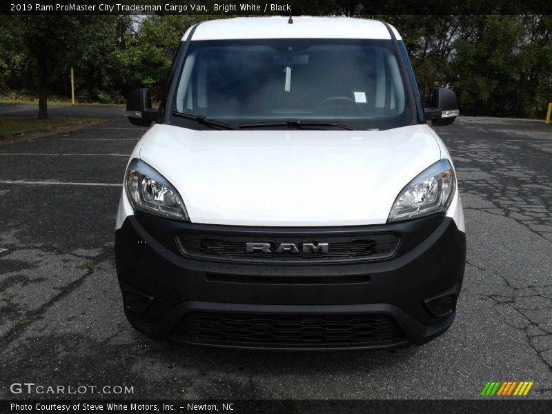 Bright White / Black 2019 Ram ProMaster City Tradesman Cargo Van