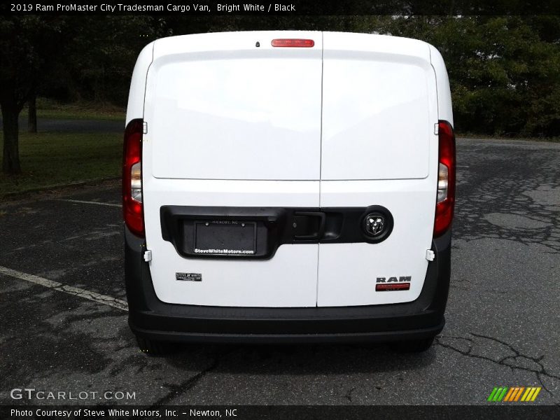 Bright White / Black 2019 Ram ProMaster City Tradesman Cargo Van