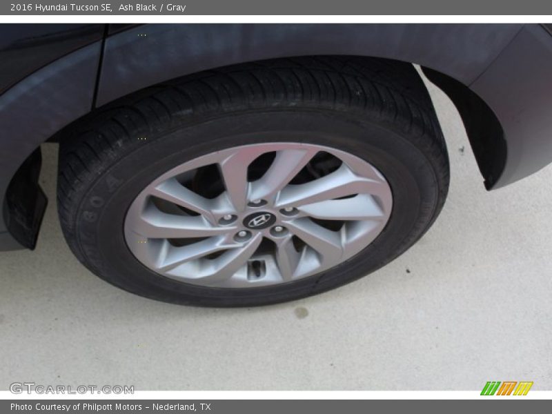 Ash Black / Gray 2016 Hyundai Tucson SE