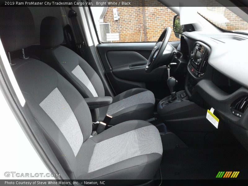 Bright White / Black 2019 Ram ProMaster City Tradesman Cargo Van