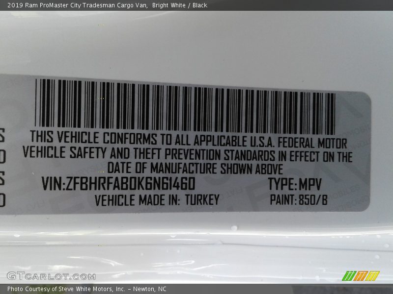 Bright White / Black 2019 Ram ProMaster City Tradesman Cargo Van