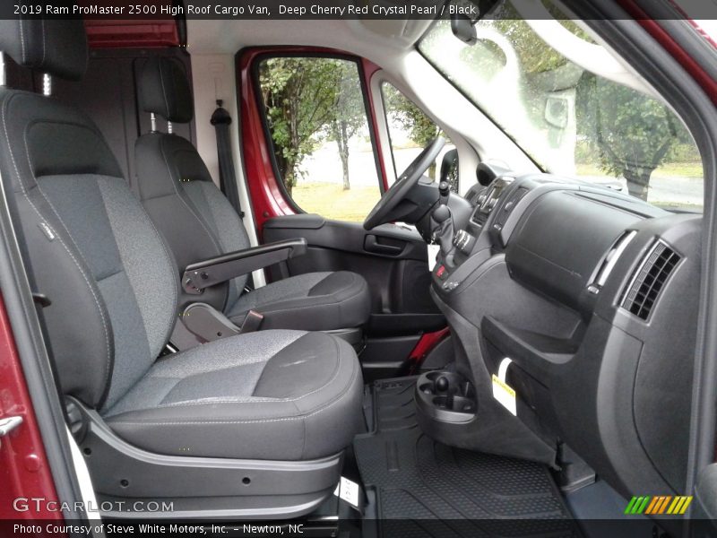 Deep Cherry Red Crystal Pearl / Black 2019 Ram ProMaster 2500 High Roof Cargo Van