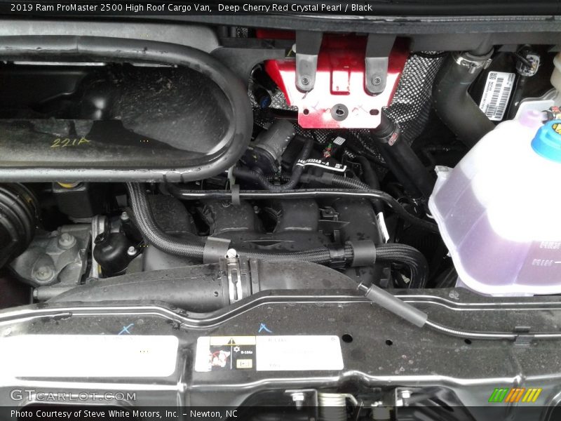 Deep Cherry Red Crystal Pearl / Black 2019 Ram ProMaster 2500 High Roof Cargo Van