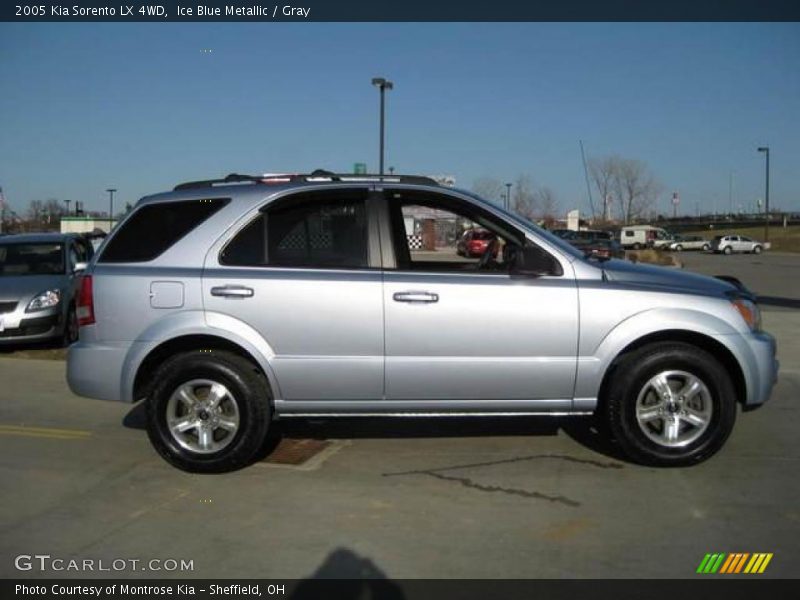 Ice Blue Metallic / Gray 2005 Kia Sorento LX 4WD