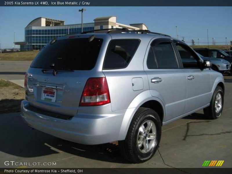 Ice Blue Metallic / Gray 2005 Kia Sorento LX 4WD