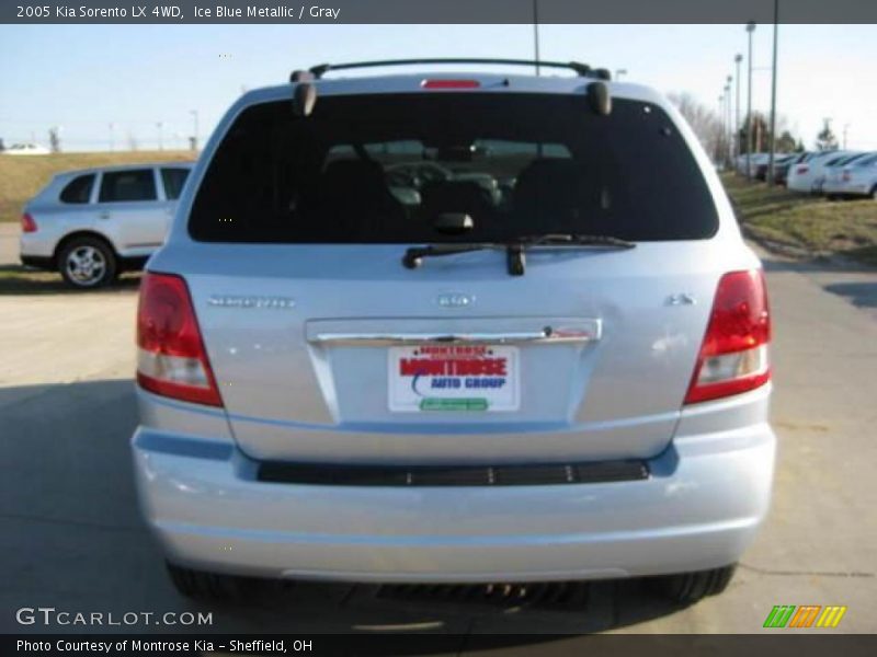 Ice Blue Metallic / Gray 2005 Kia Sorento LX 4WD
