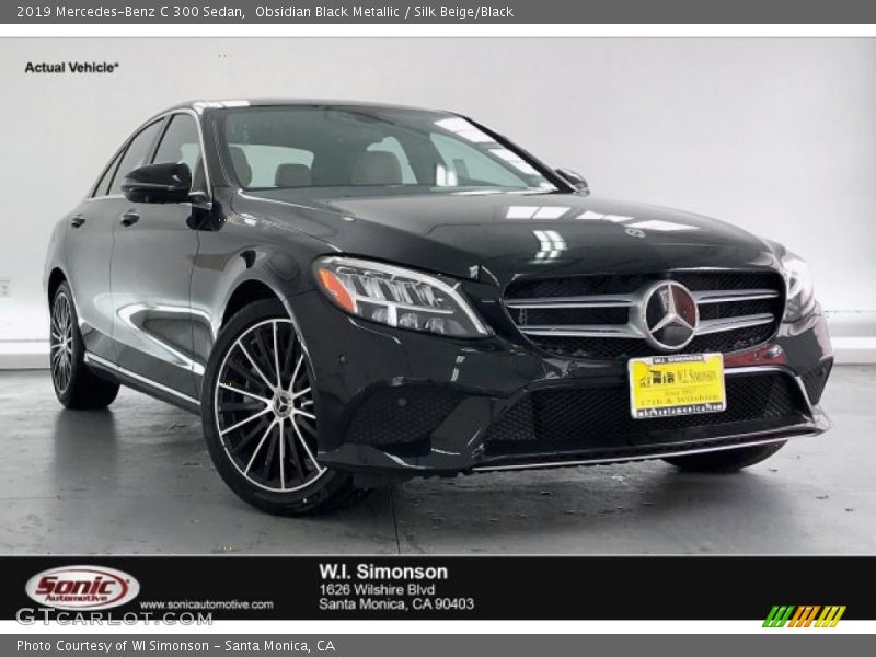 Obsidian Black Metallic / Silk Beige/Black 2019 Mercedes-Benz C 300 Sedan