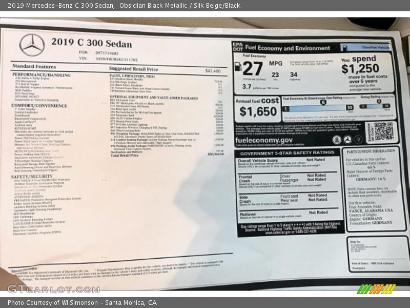 Obsidian Black Metallic / Silk Beige/Black 2019 Mercedes-Benz C 300 Sedan